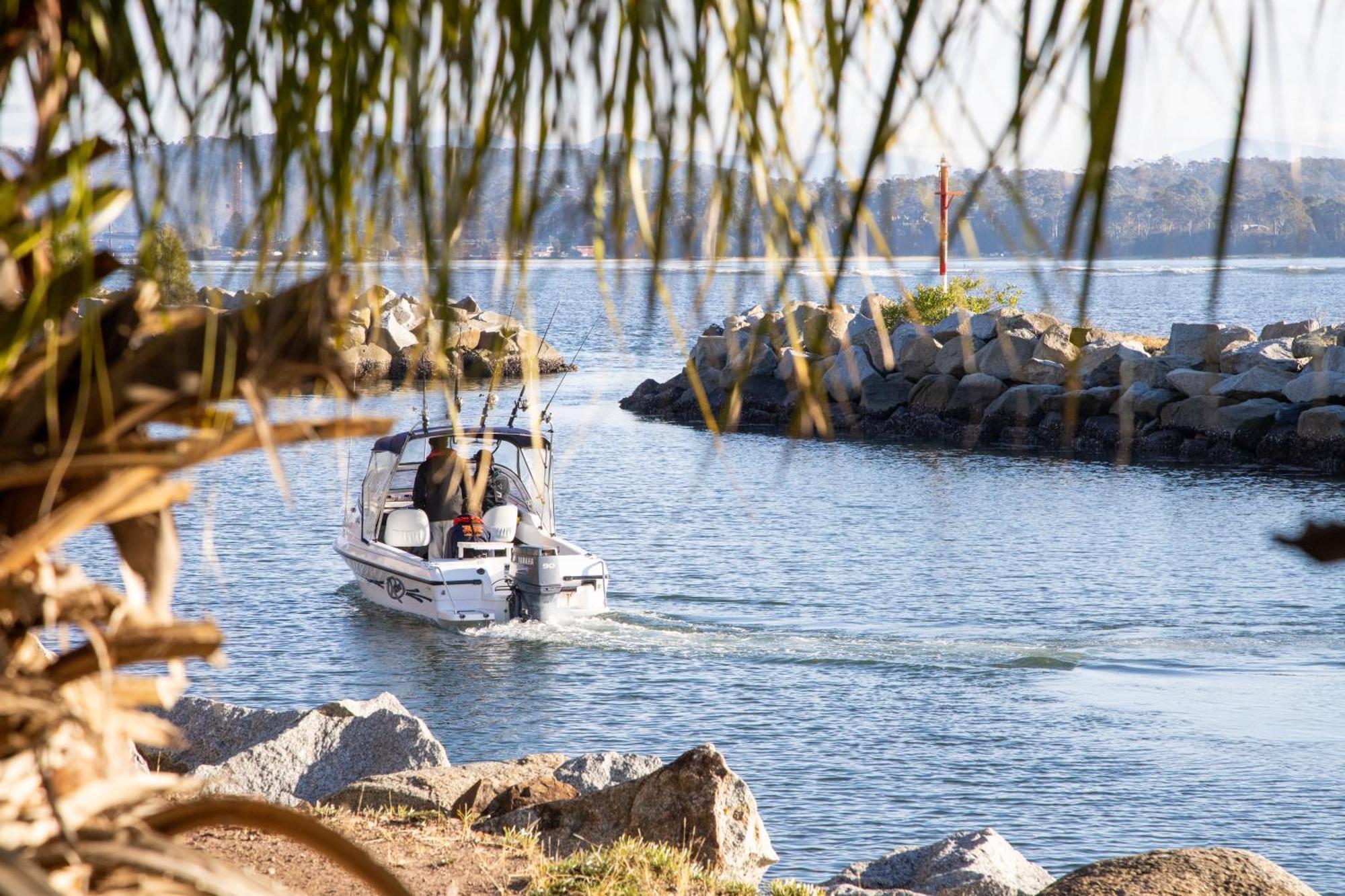 Batemans Bay Marina Resort Exterior foto